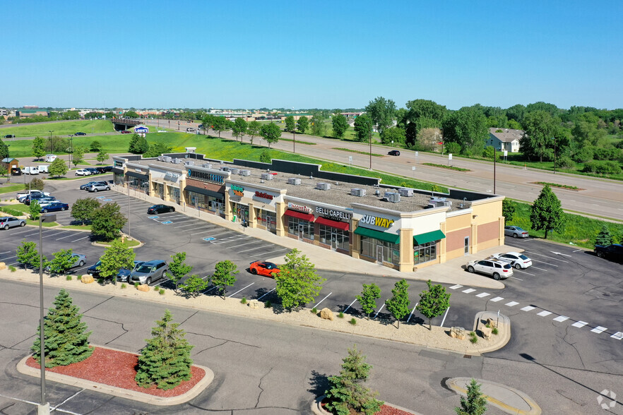 Primary Photo Of 2740 Main St NW, Coon Rapids General Retail For Lease