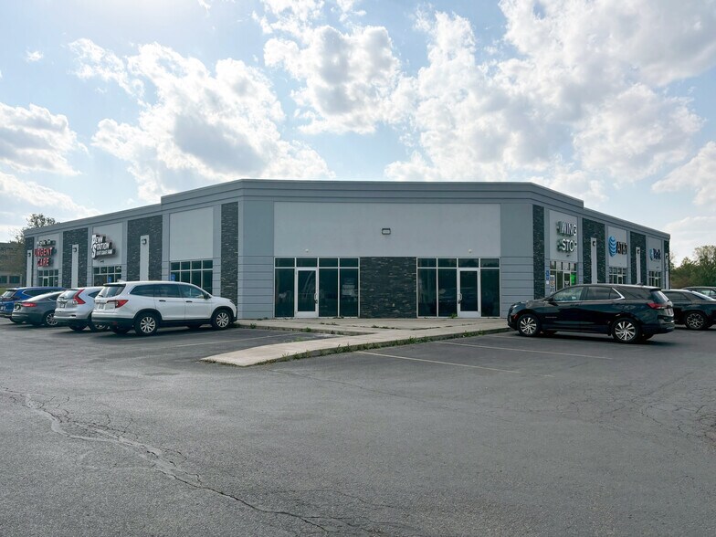 More Photos Of 1000-1016 Sugarbush Dr, Ashland General Retail For Sale