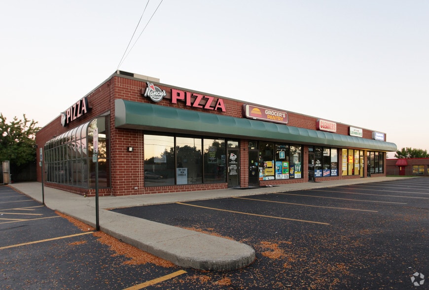 Primary Photo Of 7048-7060 Woodward Ave, Woodridge Freestanding For Lease