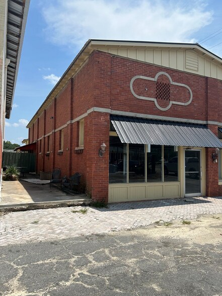 More Photos Of 206 South St, Nashville Freestanding For Sale