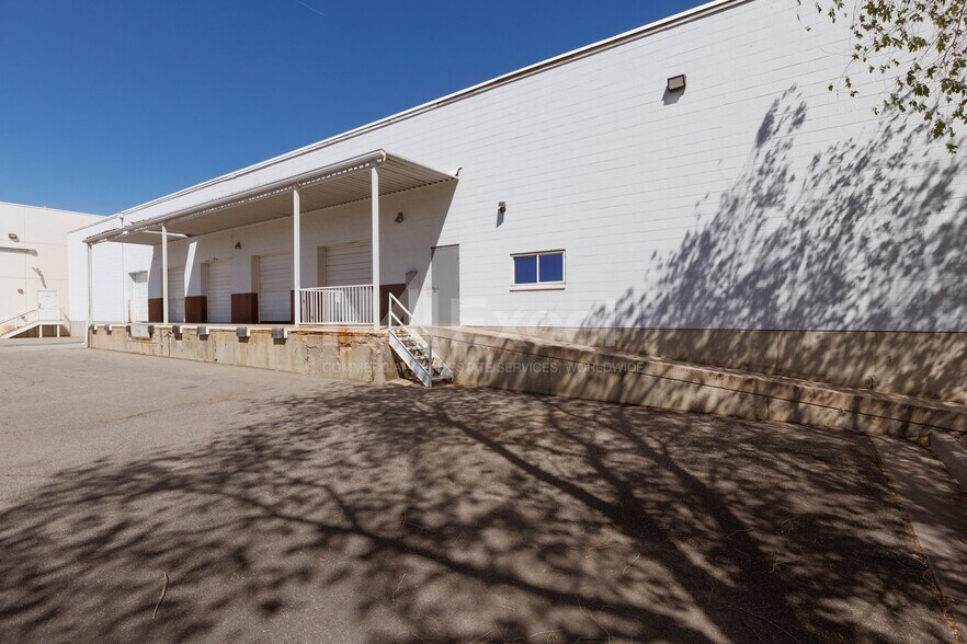 More Photos Of 780 W Layton Ave, Salt Lake City Manufacturing For Lease