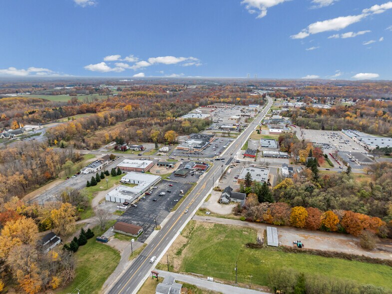 More Photos Of 6704-6720 N Ridge Rd, Madison General Retail For Sale