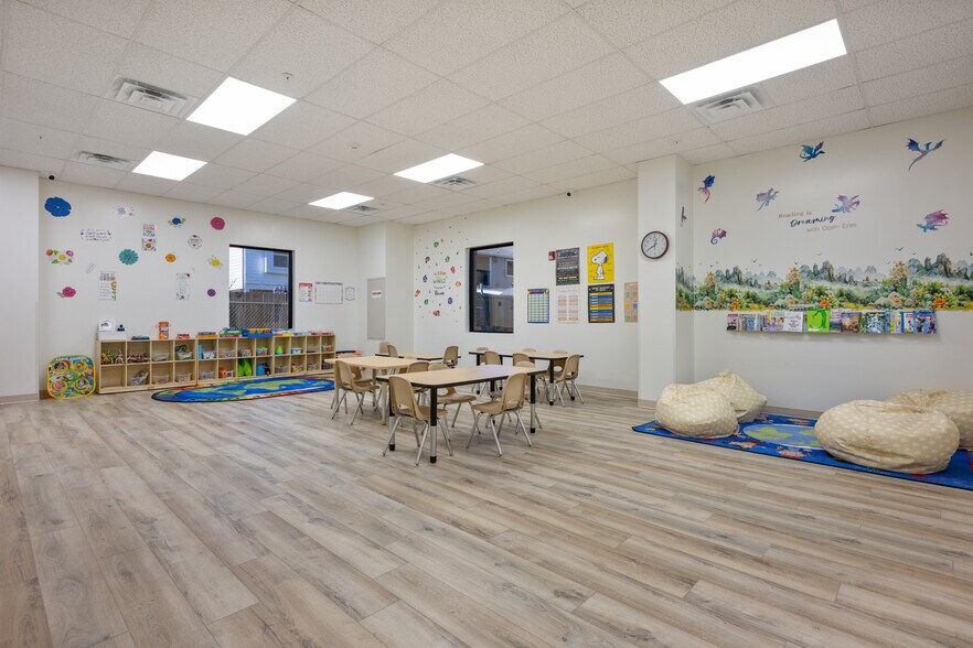 More Photos Of 13511 Florence Rd, Sugar Land Daycare Center For Lease