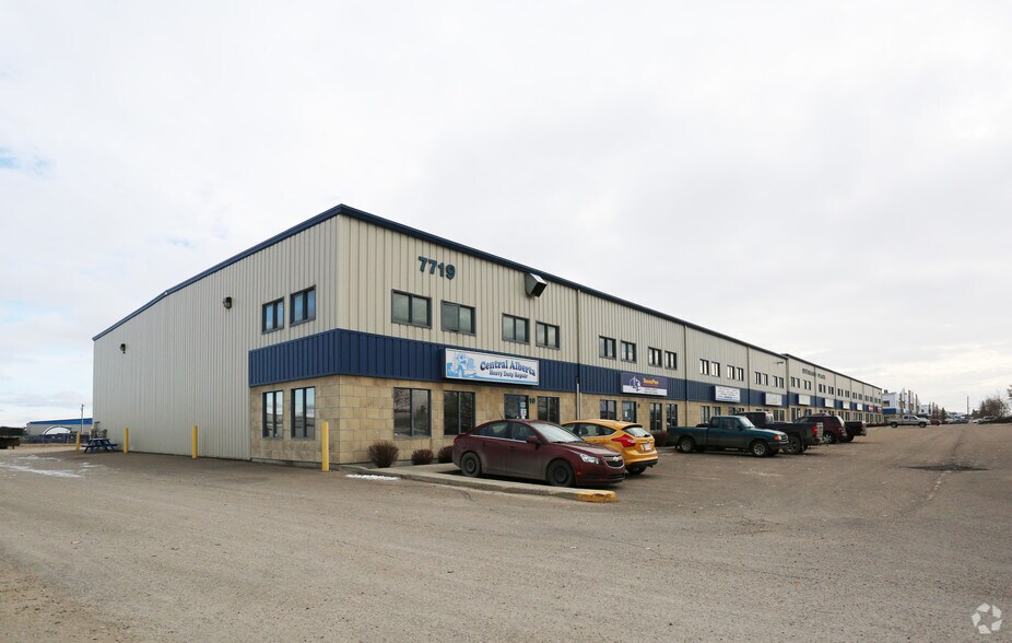 More Photos Of 7719 Edgar Industrial Dr, Red Deer Industrial For Lease