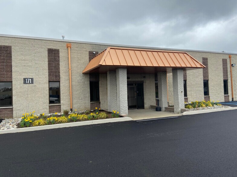 More Photos Of 171 Heller Pl, Bellmawr Warehouse For Lease