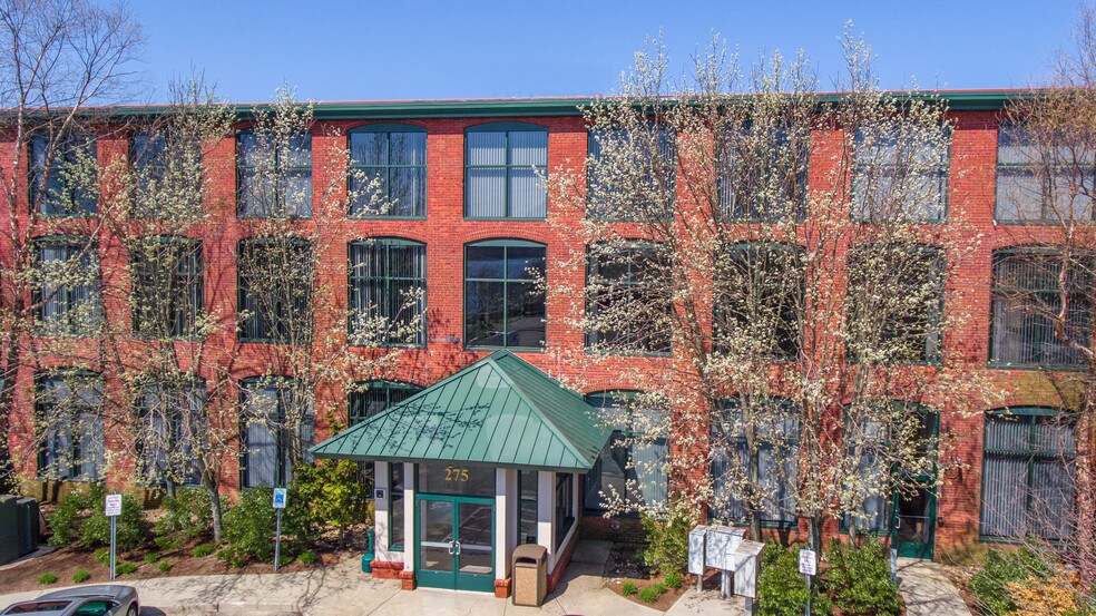 More Photos Of 275 Martine St, Fall River Medical For Lease