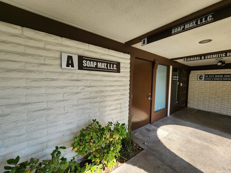 More Photos Of 3230 Waring Ct, Oceanside Medical For Sale