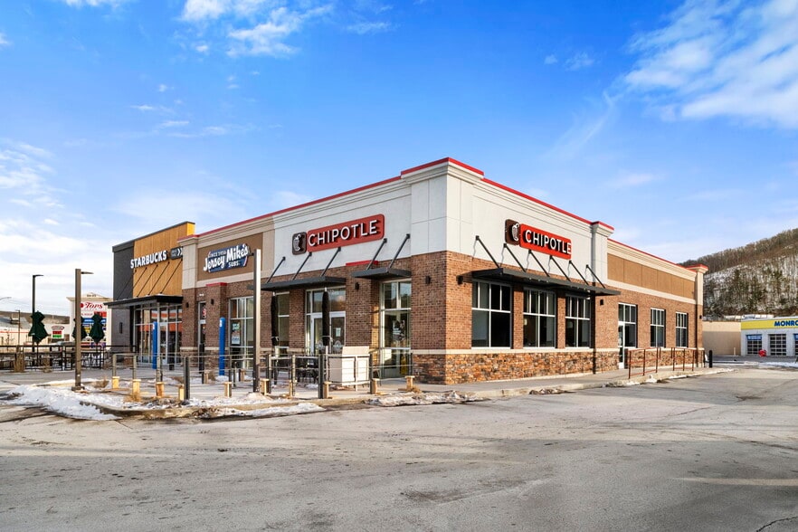 More Photos Of 372 W Pulteney St, Corning Restaurant For Sale