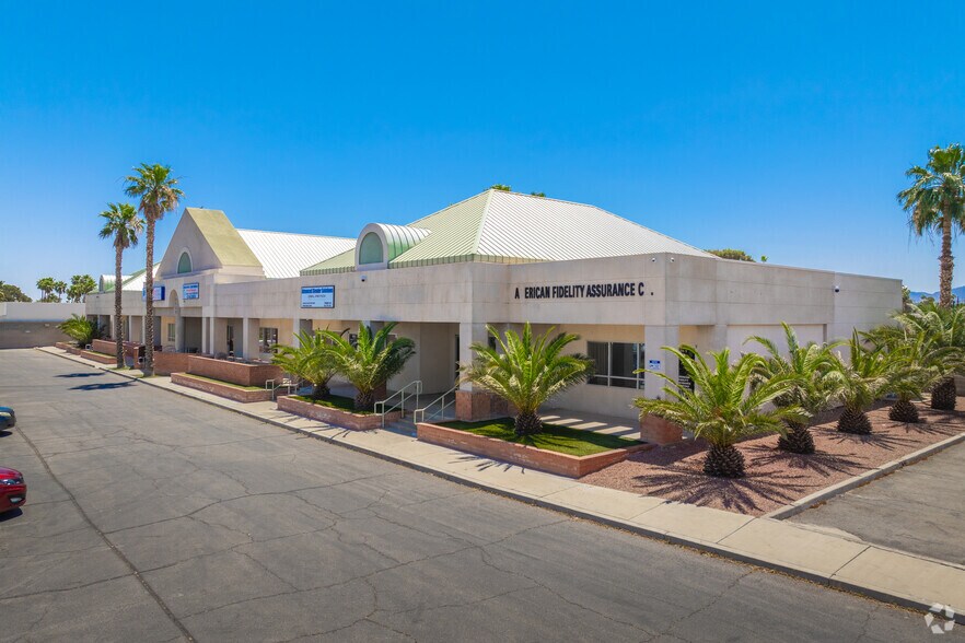 Primary Photo Of 3505 E Flamingo Rd, Las Vegas Medical For Lease