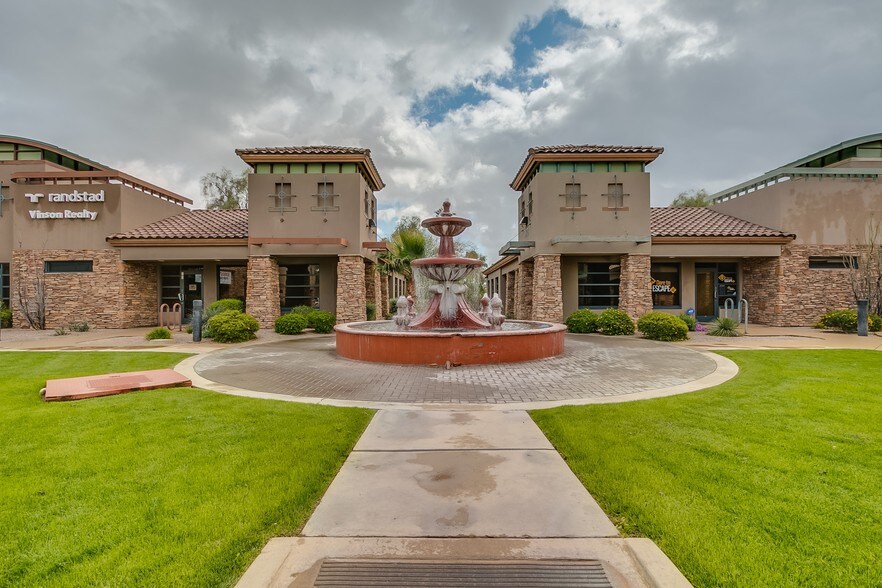 More Photos Of 9865 S Priest Dr, Tempe Unknown For Lease