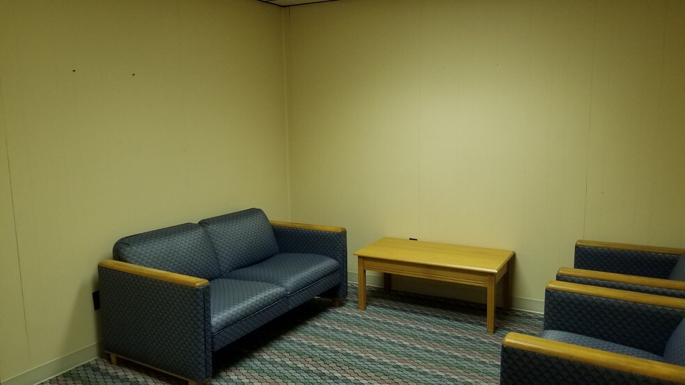 More Photos Of 215-225 S Allison Ave, Xenia Medical For Sale