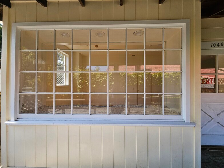 More Photos Of 10470 Lansing St, Mendocino Storefront For Sale