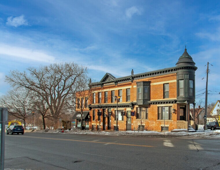 More Photos Of 725 7th St E, Saint Paul General Retail For Lease
