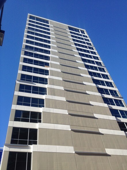 More Photos Of 300 Throckmorton St, Fort Worth Office For Sale