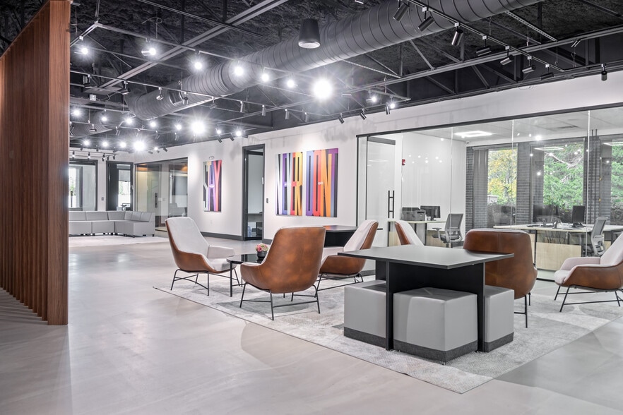 More Photos Of 200-230 Central Ave, Farmingdale Loft Creative Space For Sale