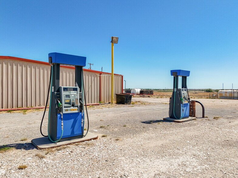 More Photos Of 8794 HWY 83, Briscoe General Retail For Sale