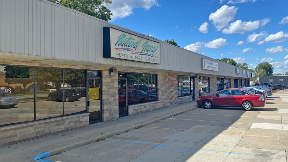 More Photos Of 6519-6591 Middlebelt Rd, Garden City Unknown For Lease