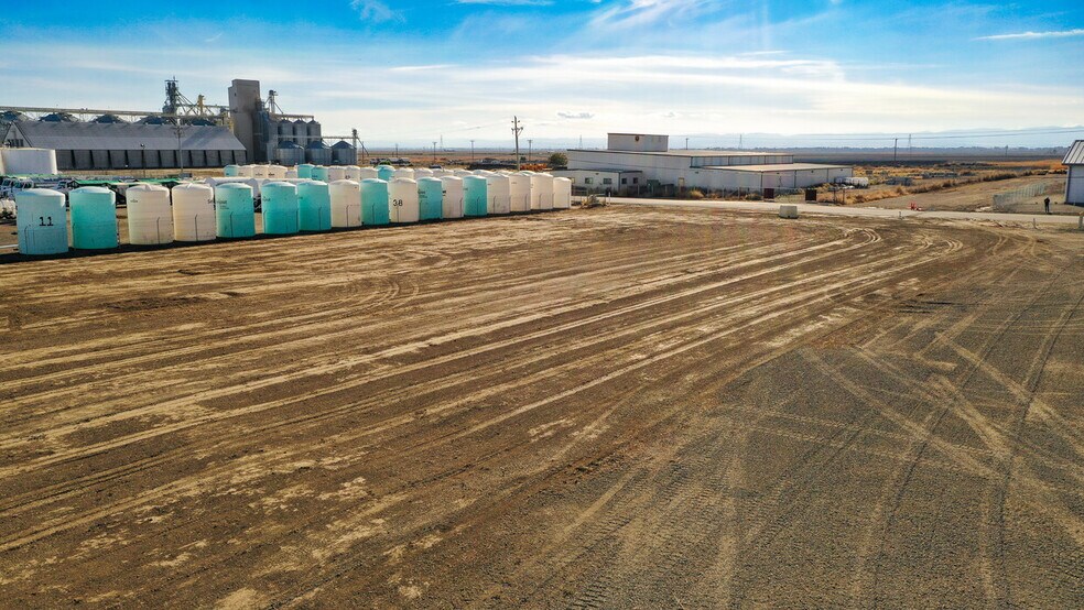 More Photos Of 2949 Farinon Rd, Colusa Warehouse For Sale