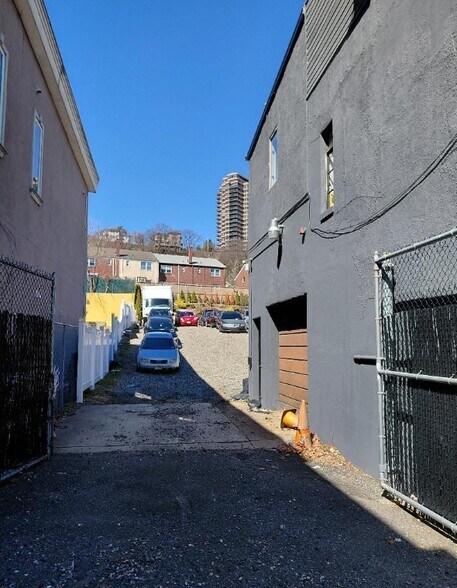 More Photos Of 830 River Rd, Edgewater Land For Sale