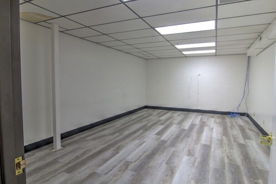 More Photos Of 1400 Wedekind Rd, Reno Office For Sale