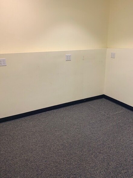 More Photos Of 2030 Viborg Rd, Solvang Medical For Lease