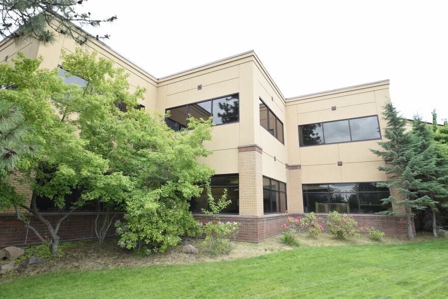 More Photos Of 650 SW Columbia St, Bend Medical For Sale