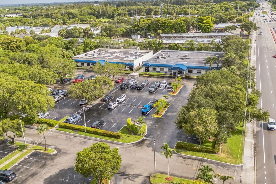 More Photos Of 4665 S Congress Ave, Lake Worth Medical For Lease