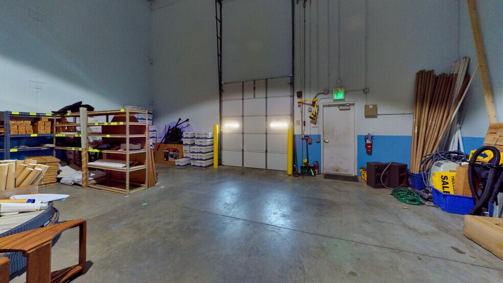 More Photos Of 150 Kendall Point Dr, Oswego Manufacturing For Lease