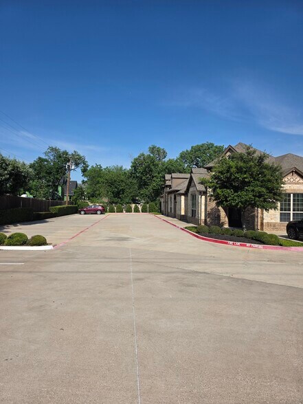More Photos Of 8508 Precinct Line Rd, Colleyville Office For Lease