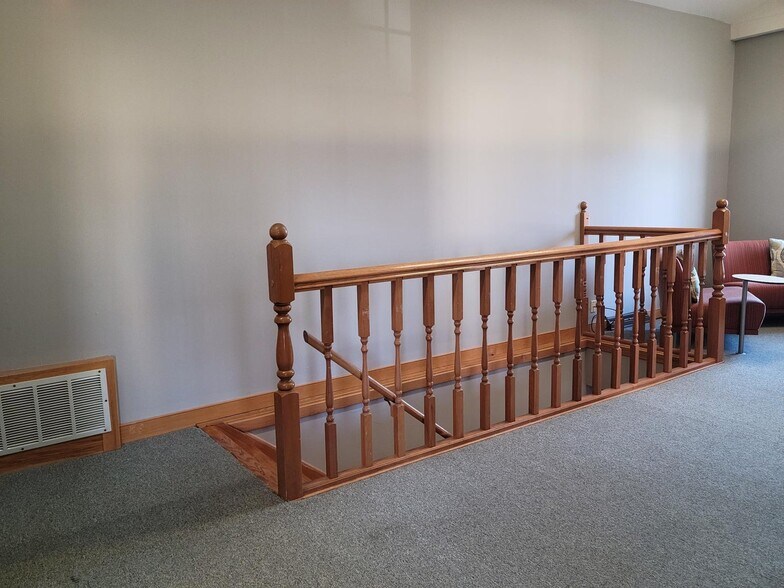 More Photos Of 1207 55th St, Kenosha Office For Lease