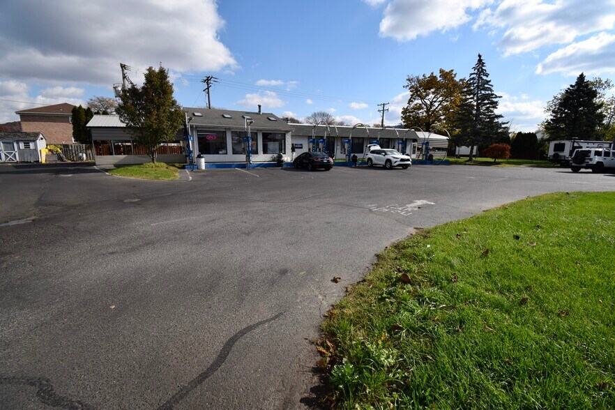 More Photos Of 4775 N 5th Street Hwy, Temple Carwash For Sale