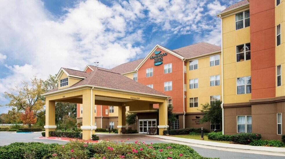 Primary Photo Of 5485 Financial Plz, Shreveport Hotel For Sale