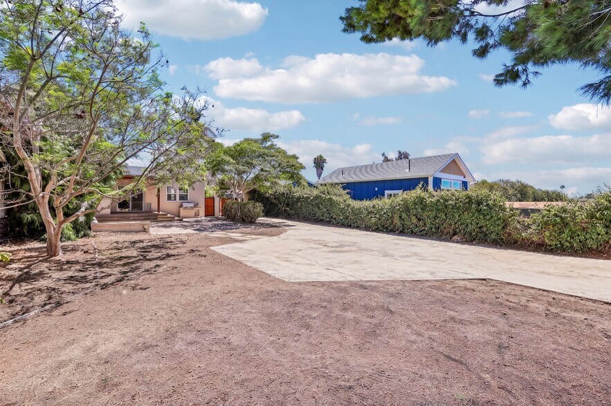 More Photos Of 3378 N Mountain View Dr, San Diego Apartments For Sale