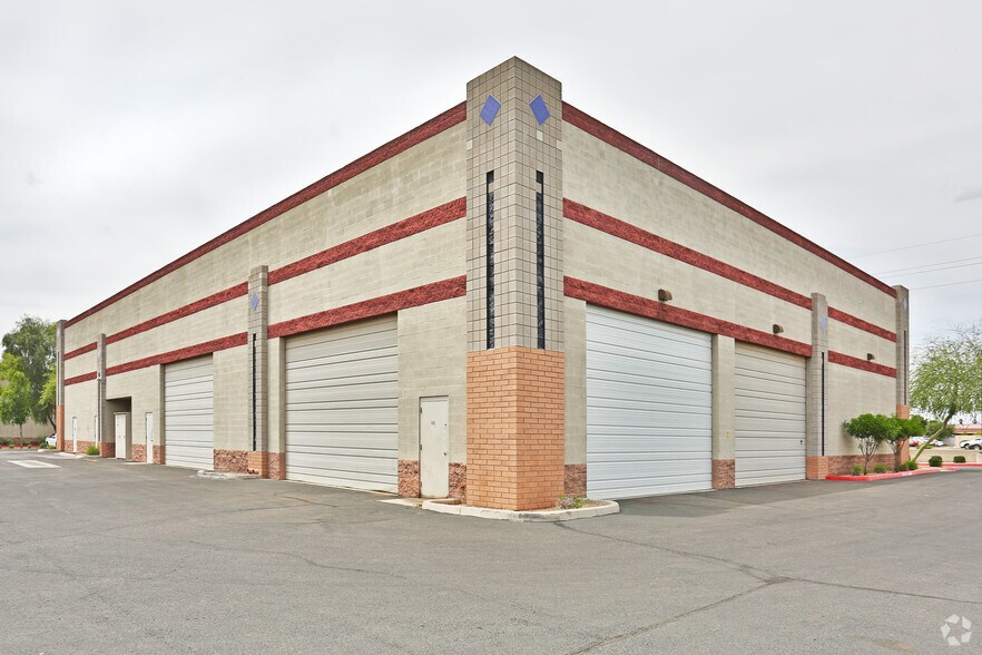 More Photos Of 9123 E Southern Ave, Mesa Showroom For Lease