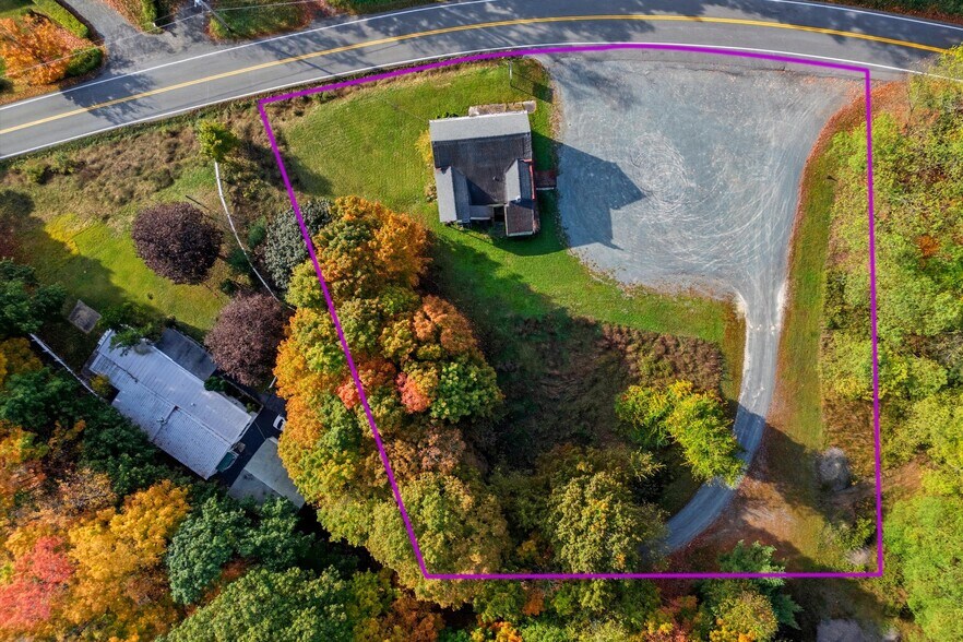 More Photos Of 205 Snyders Corner Rd, Wynantskill Lodge Meeting Hall For Sale