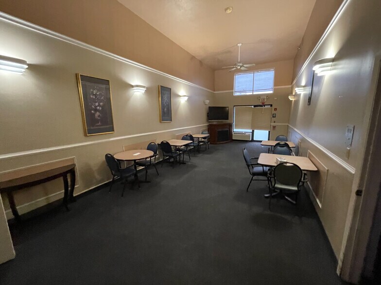 More Photos Of 624 Lysle Blvd, Mckeesport Assisted Living For Sale