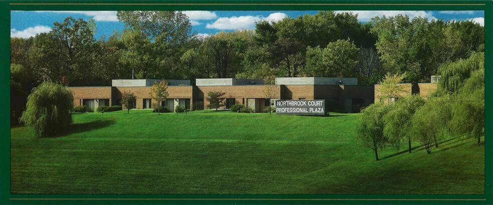 More Photos Of 1535 Lake Cook Rd, Northbrook Office For Sale