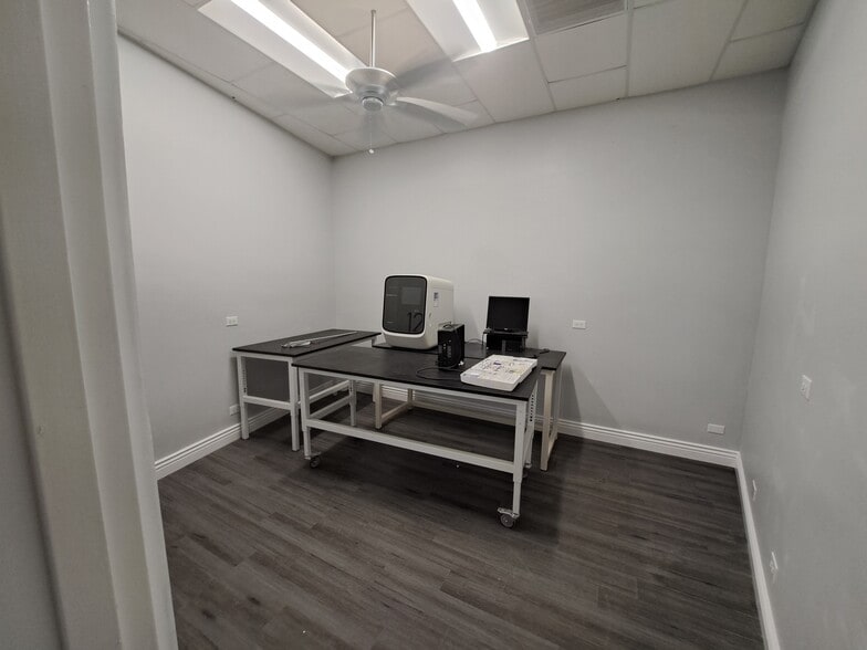 More Photos Of 625 Factory Rd, Addison Warehouse For Sale