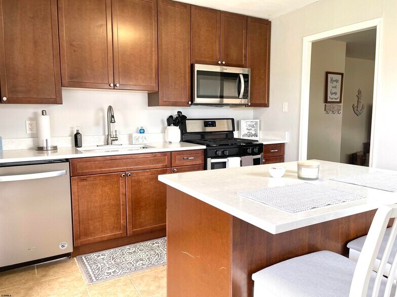 More Photos Of 1825 Beach Ave, Atlantic City Specialty For Sale