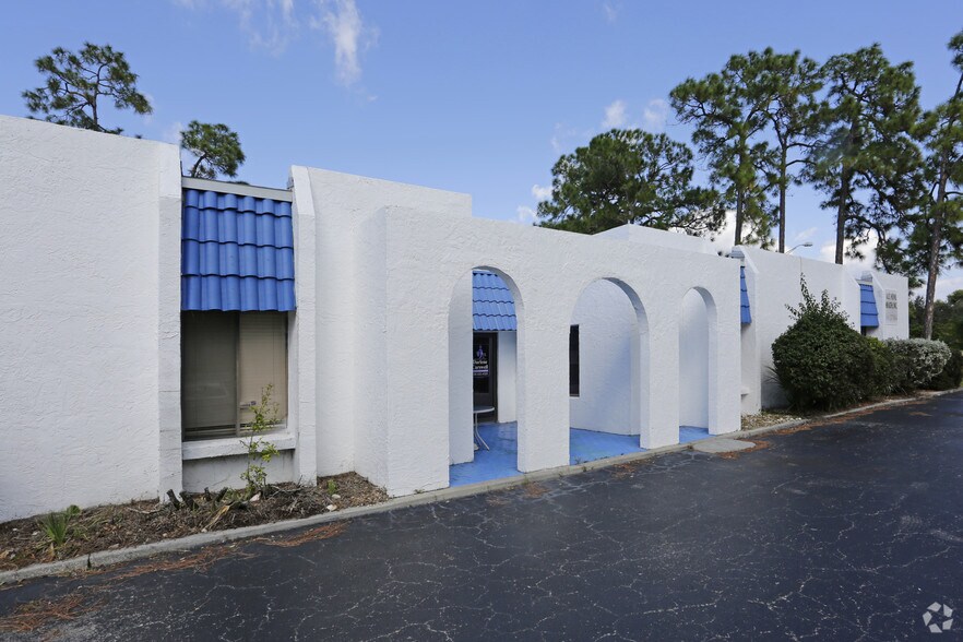 More Photos Of 6238 Presidential Ct, Fort Myers Medical For Sale