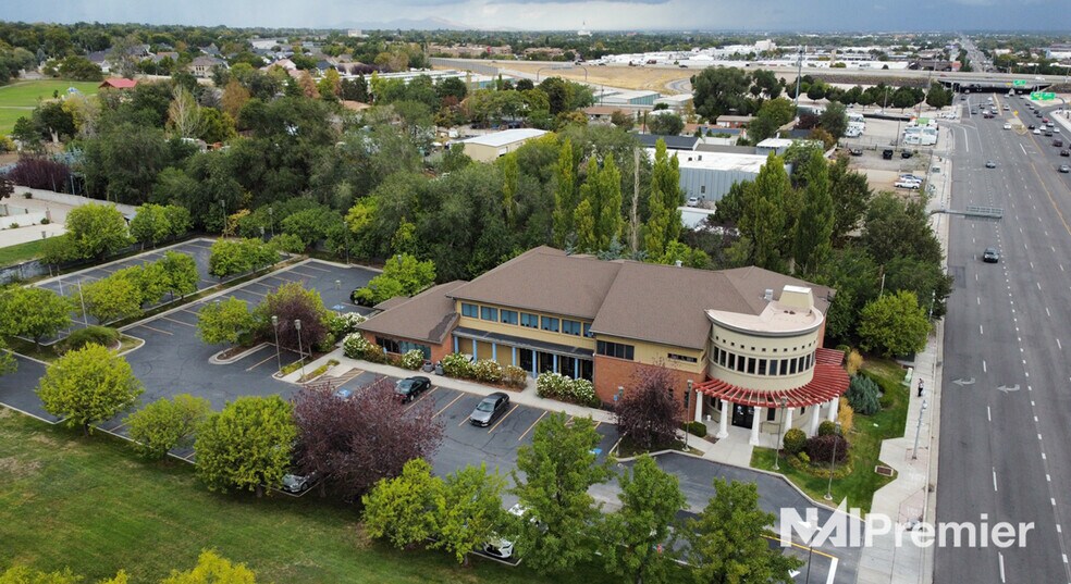 More Photos Of 6150 S Redwood Rd, Salt Lake City Office For Sale