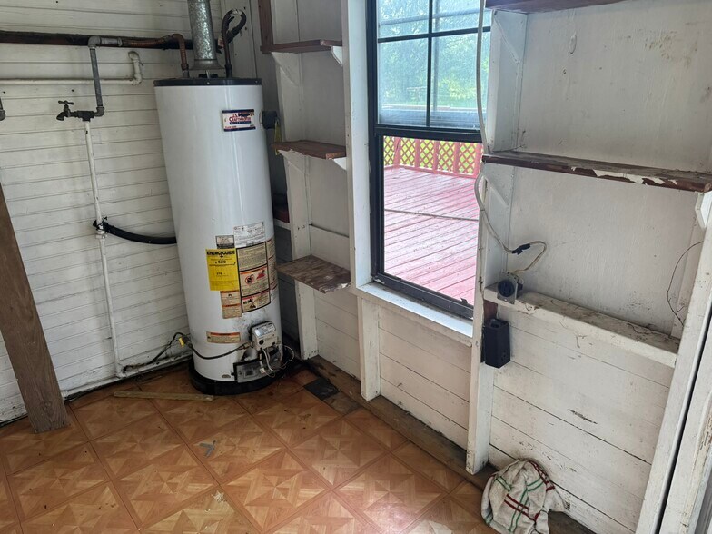 More Photos Of 11150 Highway 97, Century Land For Sale