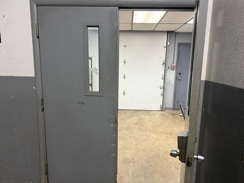 More Photos Of 16002 Pacific Ave S, Spanaway Auto Dealership For Sale