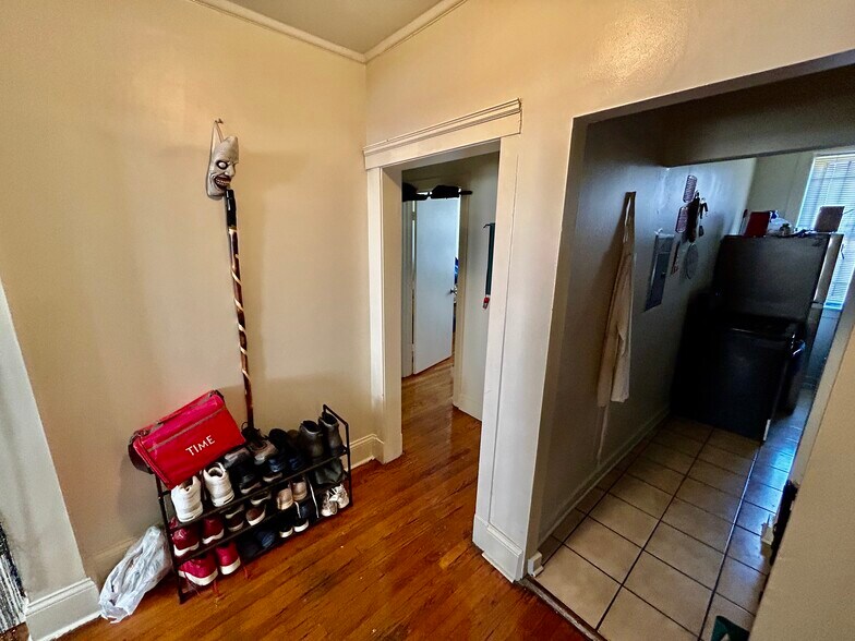 More Photos Of 816-822 E Marquette Rd, Chicago Apartments For Sale