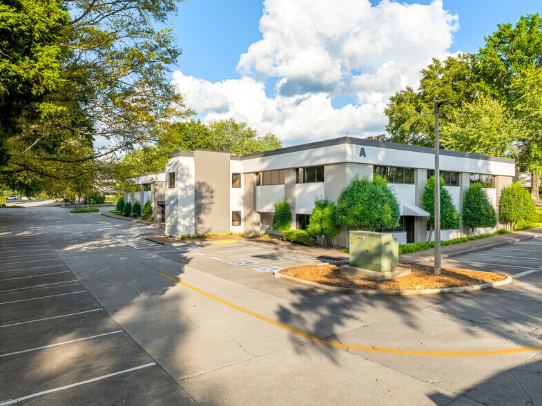 More Photos Of 9000 Executive Park Dr, Knoxville Office For Lease