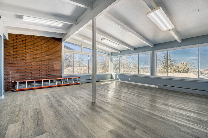 More Photos Of 8221 Bradburn Dr, Westminster Office For Sale