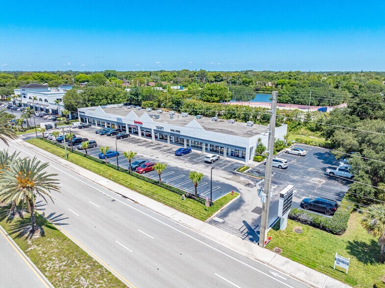 More Photos Of 3301 W Boynton Beach Blvd, Boynton Beach Freestanding For Sale