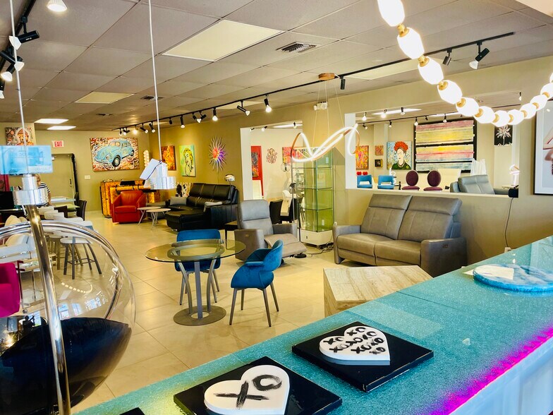 More Photos Of 18 S Federal Hwy, Pompano Beach Freestanding For Lease