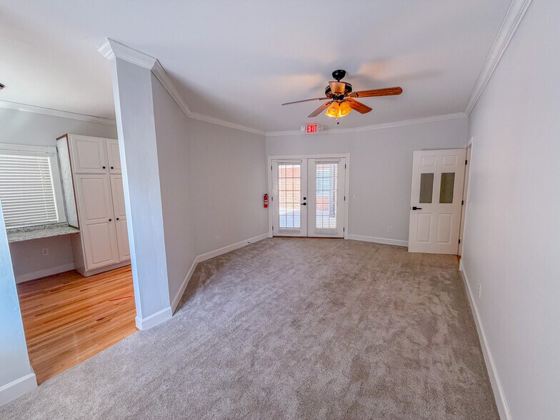 More Photos Of 2100 Gravel Springs Rd, Buford Medical For Sale