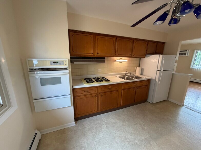 More Photos Of 14 N Martha St, Lombard Multifamily For Sale